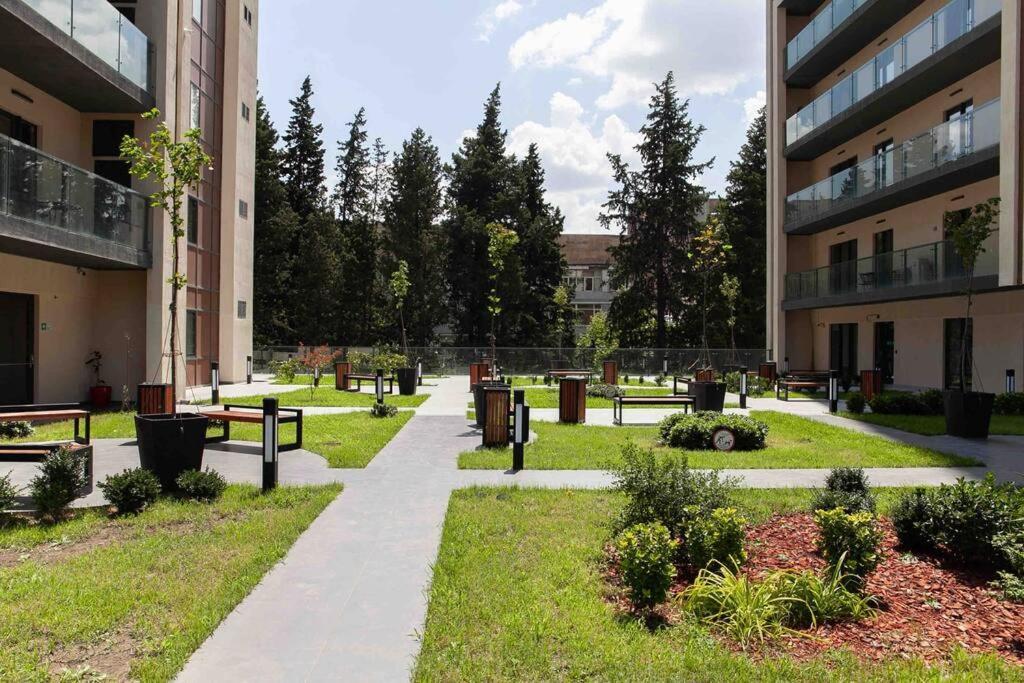 Gg Home - Cozy 1 Bedroom Apartment On Kazbegi Avenue 15 Tiflis Exterior foto