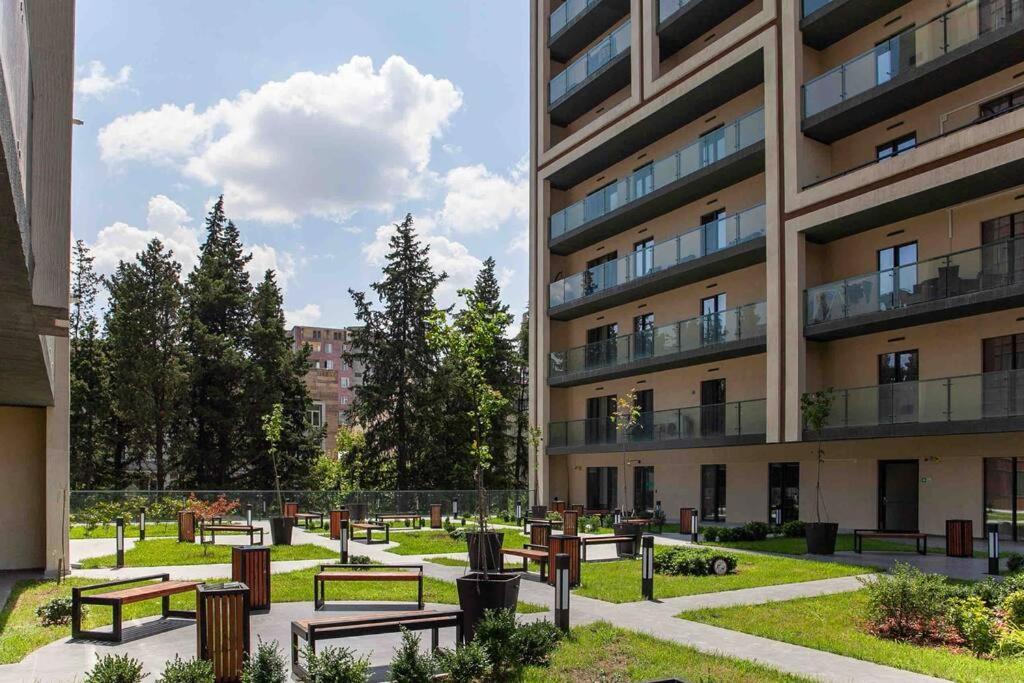 Gg Home - Cozy 1 Bedroom Apartment On Kazbegi Avenue 15 Tiflis Exterior foto