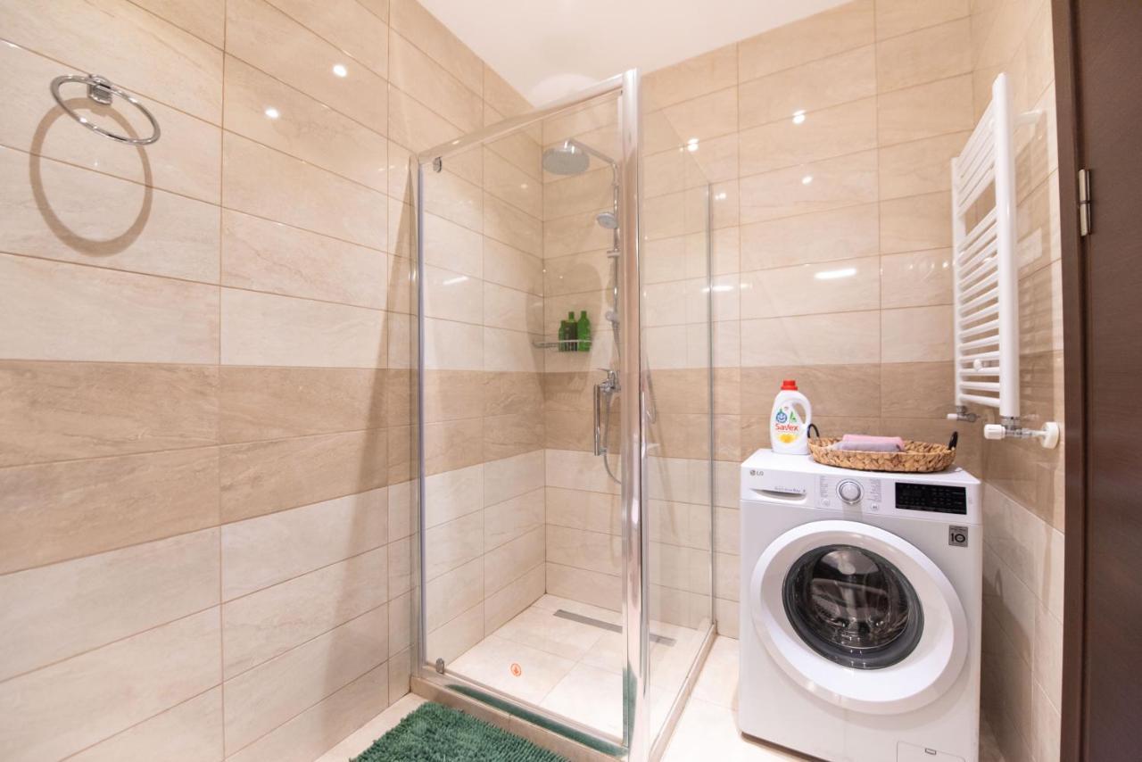 Gg Home - Cozy 1 Bedroom Apartment On Kazbegi Avenue 15 Tiflis Exterior foto